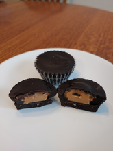 Load image into Gallery viewer, Doggy Peanut Butter Cups