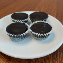 Load image into Gallery viewer, Doggy Peanut Butter Cups